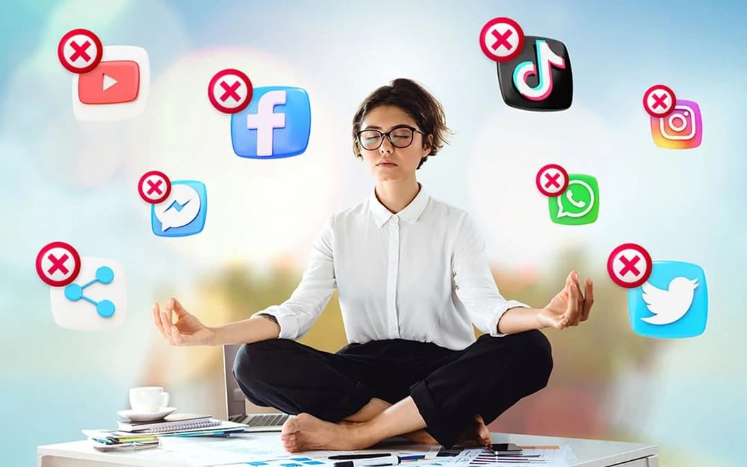 Digital Minimalism: Reclaim Your Time, Focus & Life in a Hyperconnected World